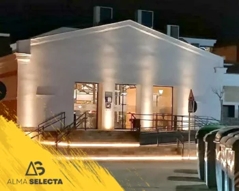 ENTRADA MERCADO DE ABASTOS