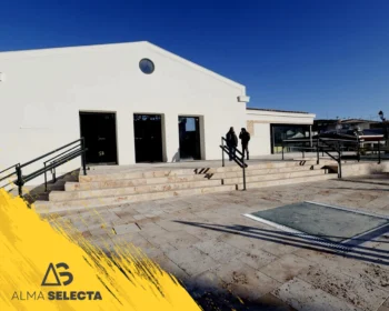 ENTRADA MERCADO DE ABASTOS